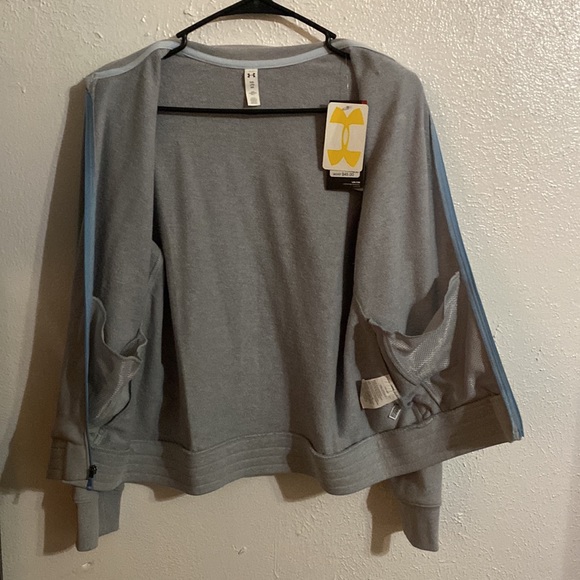 Girls Under Armour Jacket - Picture 4 of 6